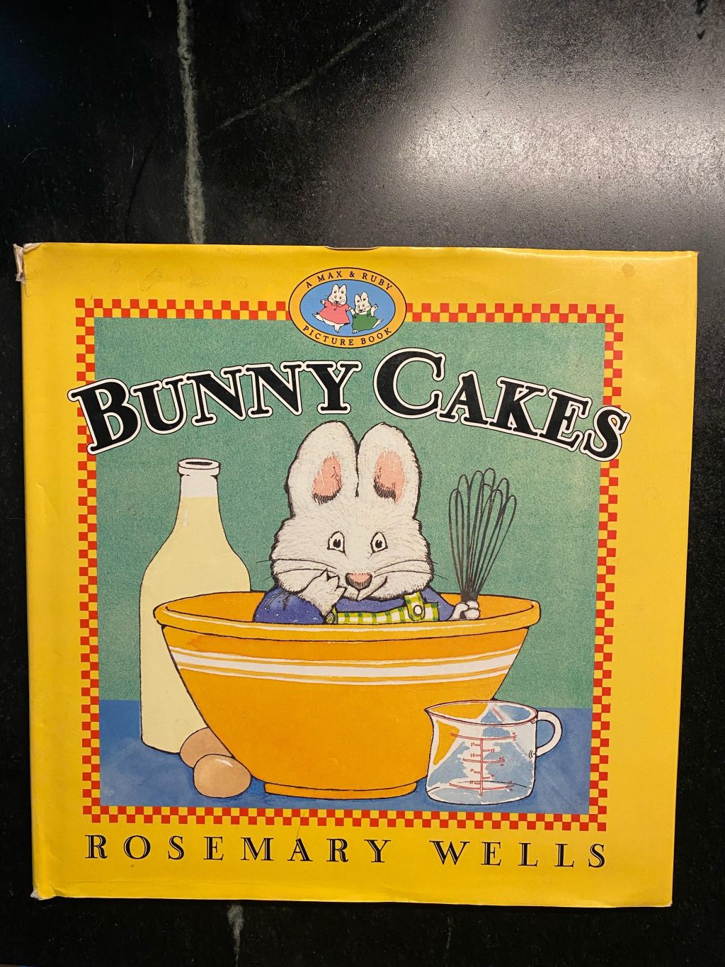 Bunny Cakes, written and illustrated by Rosemary Wells. Written in 1997.